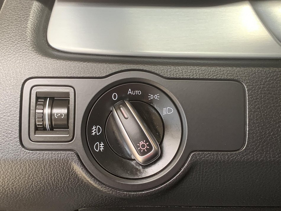 Volkswagen Passat CC 2.0TDI 