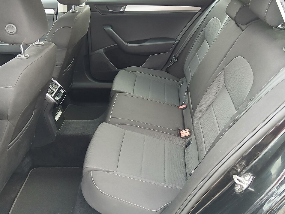 Škoda Superb III 2.0 TDi 