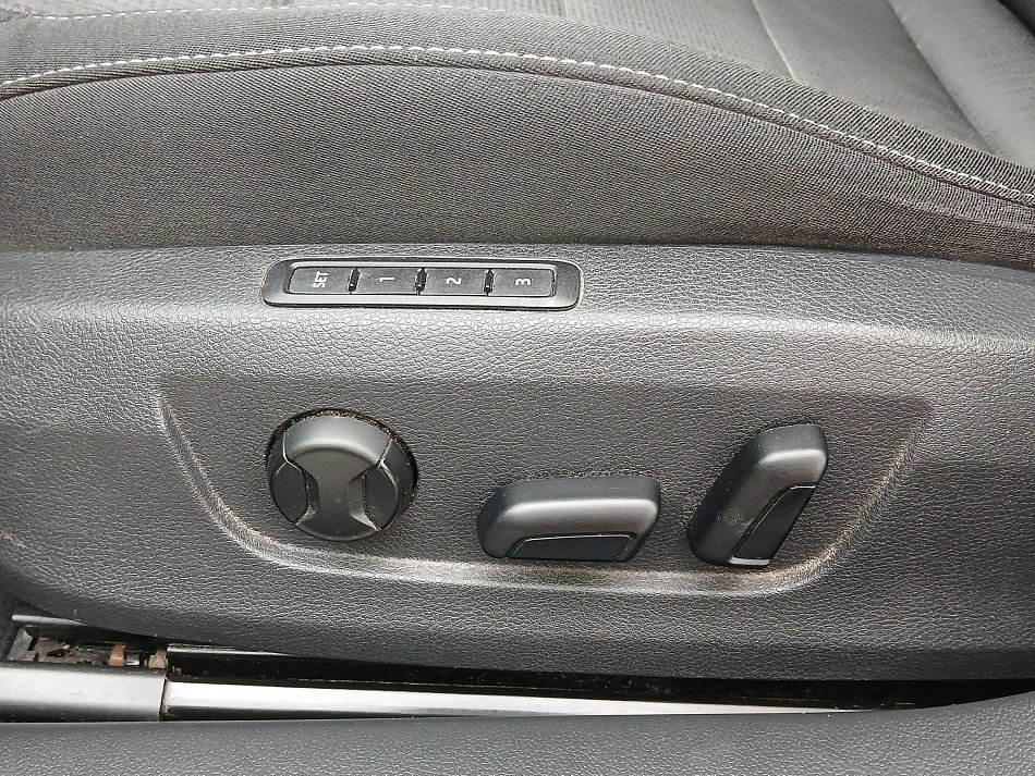 Škoda Superb III 2.0 TDi 