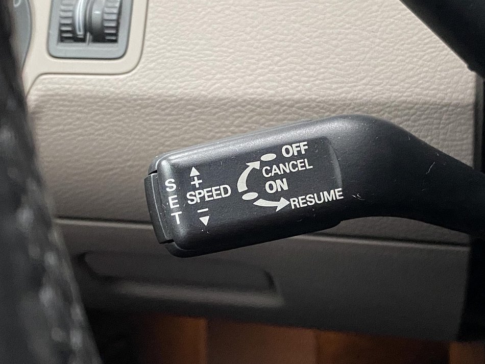 Volkswagen Passat 2.0 FSi 