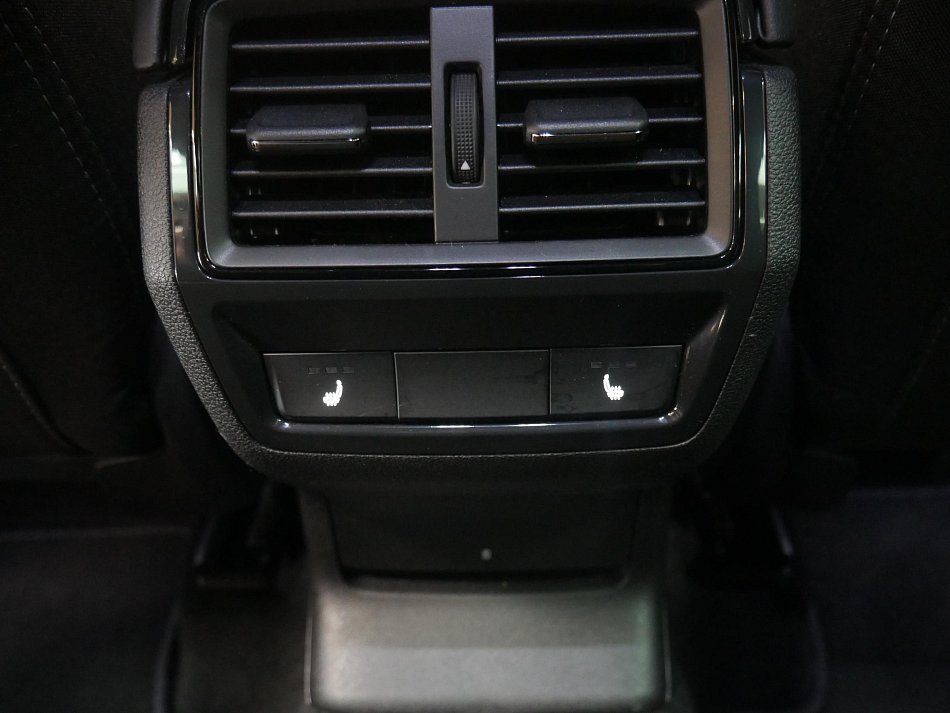 Škoda Karoq 2.0 TDi SportLine