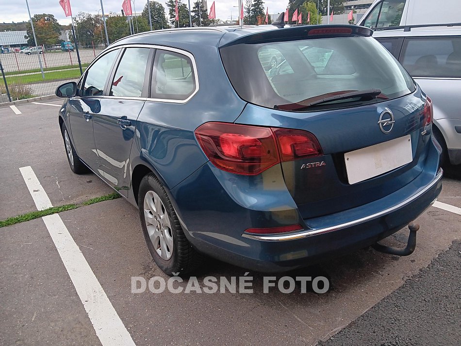 Opel Astra 1.6CDTi 