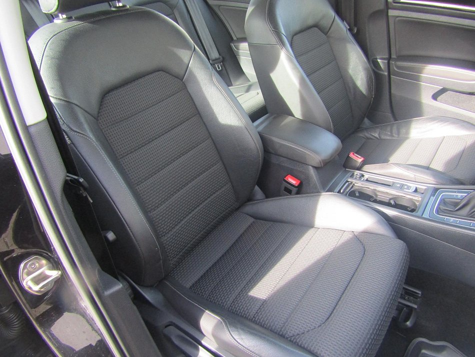 Volkswagen Golf 1.6TDi 