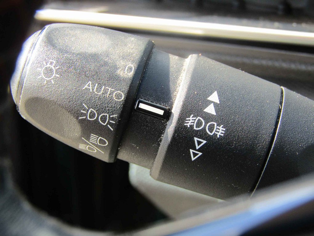 Peugeot 5008 1.5 HDi Active