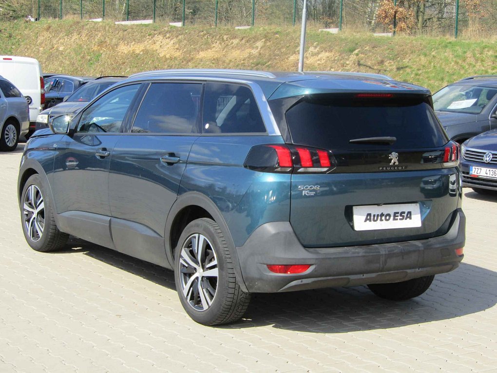 Peugeot 5008 1.5 HDi Active