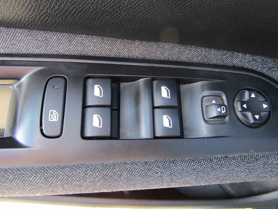 Peugeot 5008 1.5 HDi Active