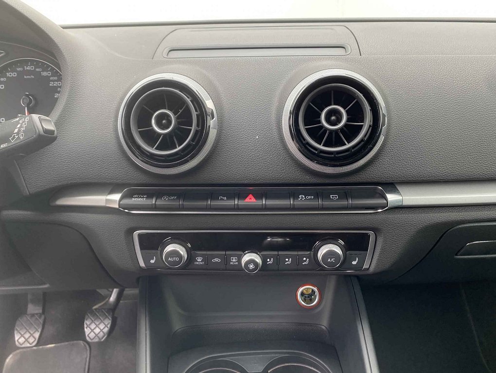 Audi A3 1.4 TFSi S-line