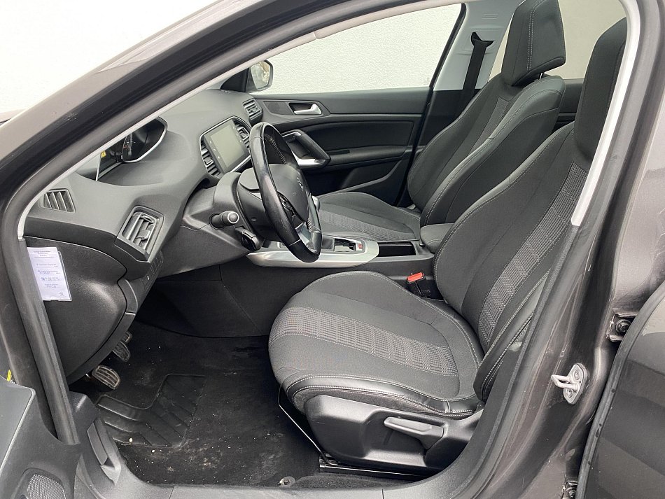 Peugeot 308 1.2PT Allure