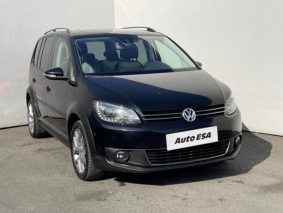 Volkswagen Touran 2.0 TDi CROSS