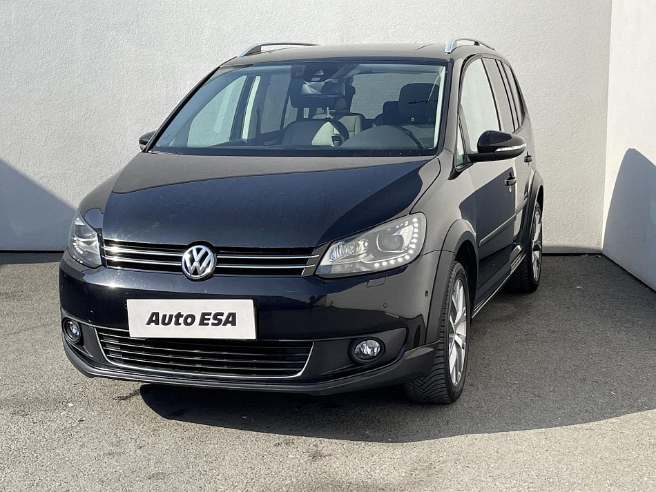 Volkswagen Touran 2.0 TDi CROSS