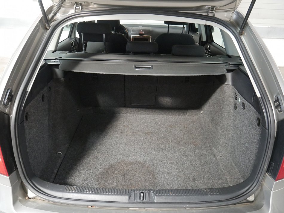 Škoda Octavia II 1.6 TDI 