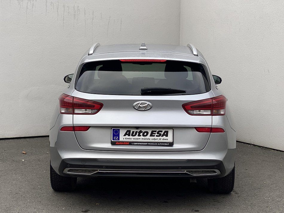 Hyundai I30 1.5 T-GDi Smart 48V