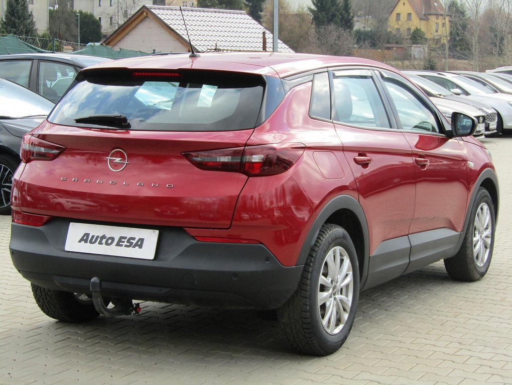 Opel Grandland 1.2T Edition
