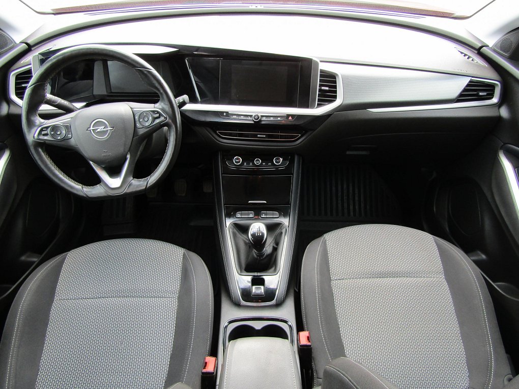 Opel Grandland 1.2T Edition