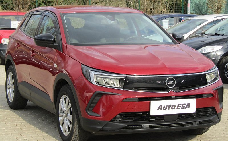 Opel Grandland 1.2T Edition