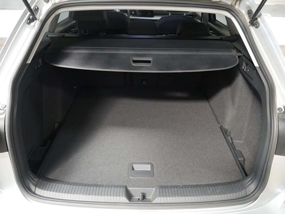 Volkswagen Golf 1.5 TSi 