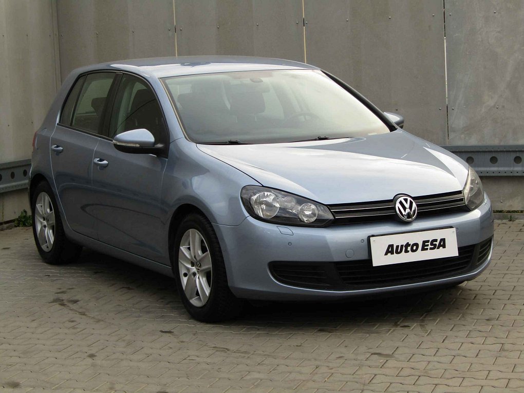 Volkswagen Golf 2.0 TDi 