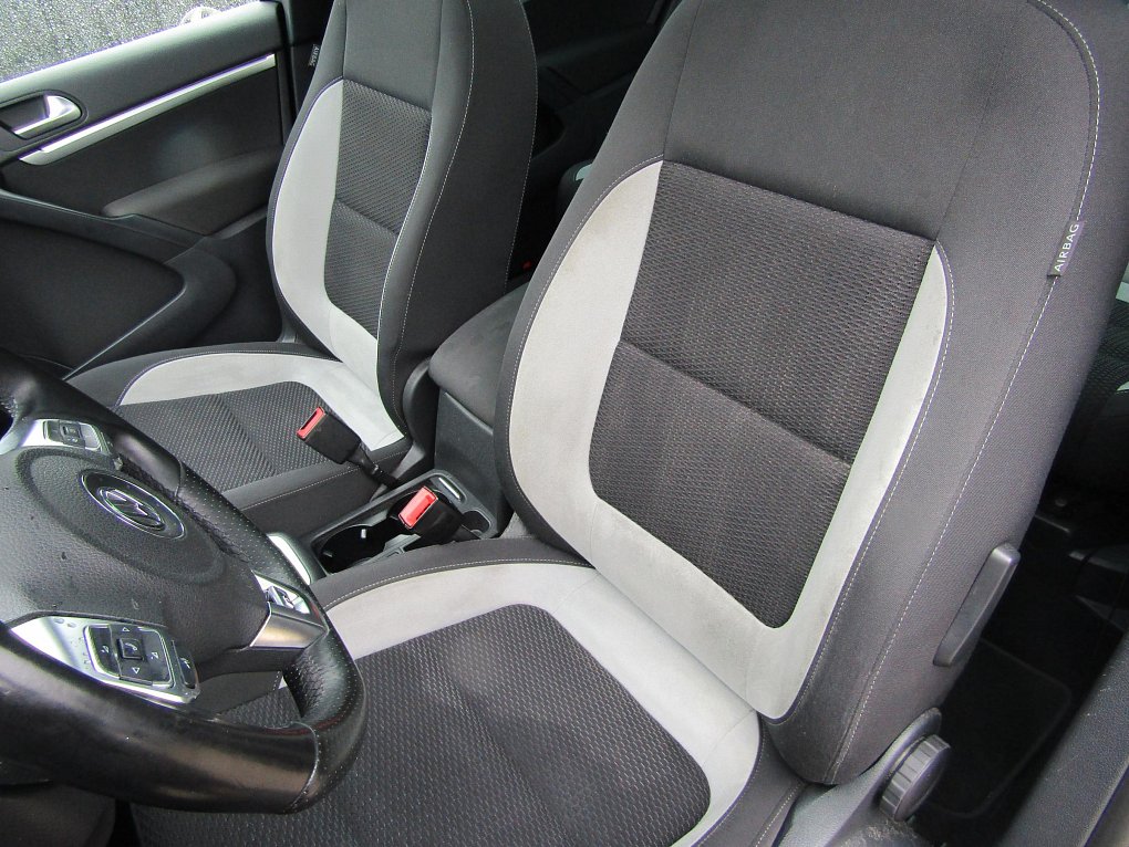 Volkswagen Tiguan 2.0 TDi R-line 4x4