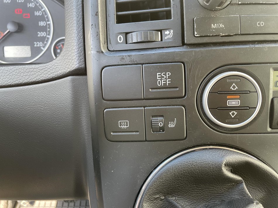 Volkswagen Multivan 2.5TDi United 7míst