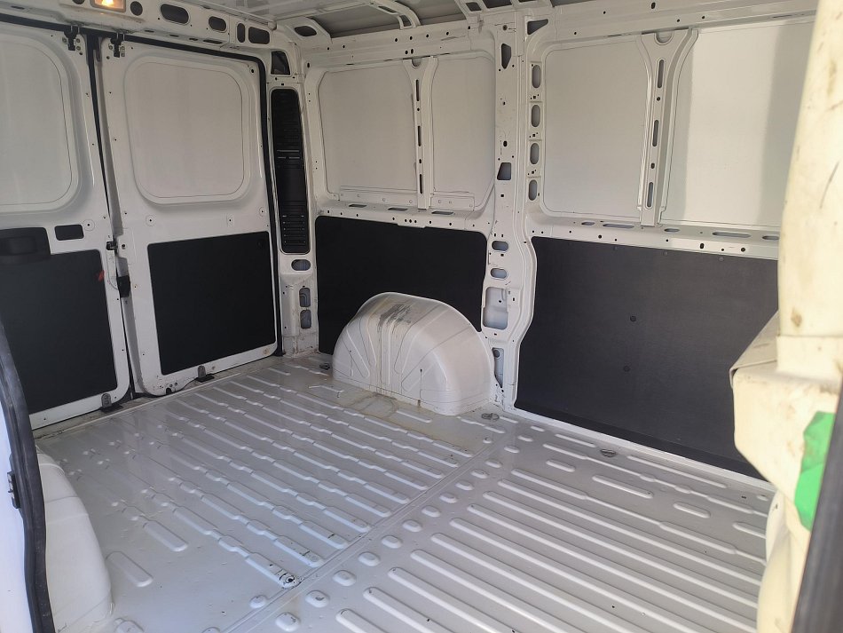 Peugeot Boxer 2.2HDi  L1H1