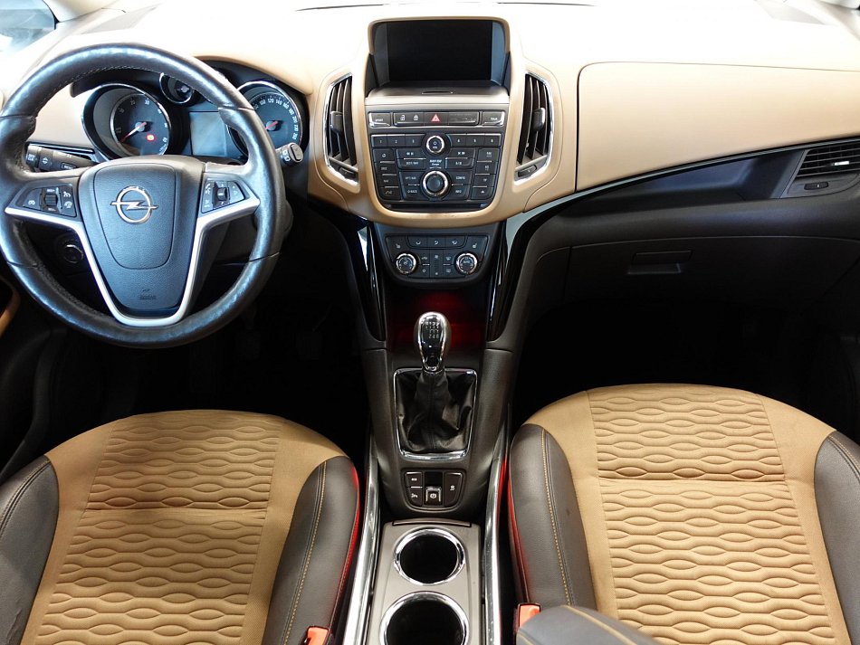 Opel Zafira 2.0 CDTi 