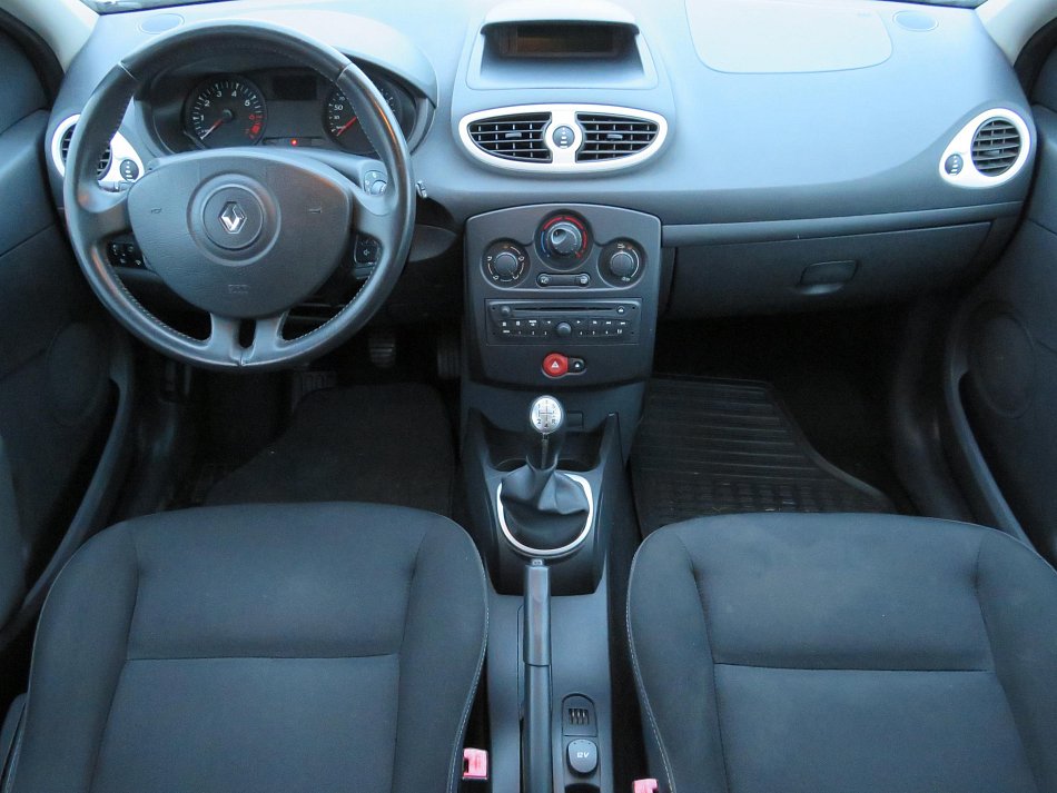 Renault Clio 1.2i 