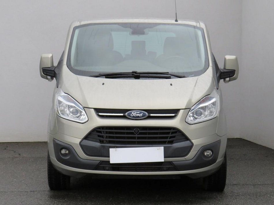 Ford Tourneo Custom 2.2TDCi Limited L2 9míst