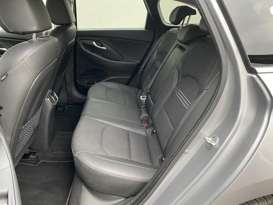 Hyundai I30 1.5 T-GDi Smart 48V