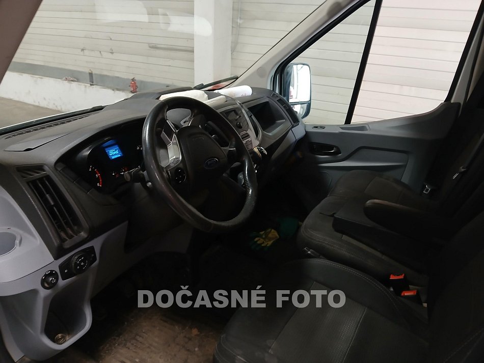 Ford Transit 2.2TDCi Trend