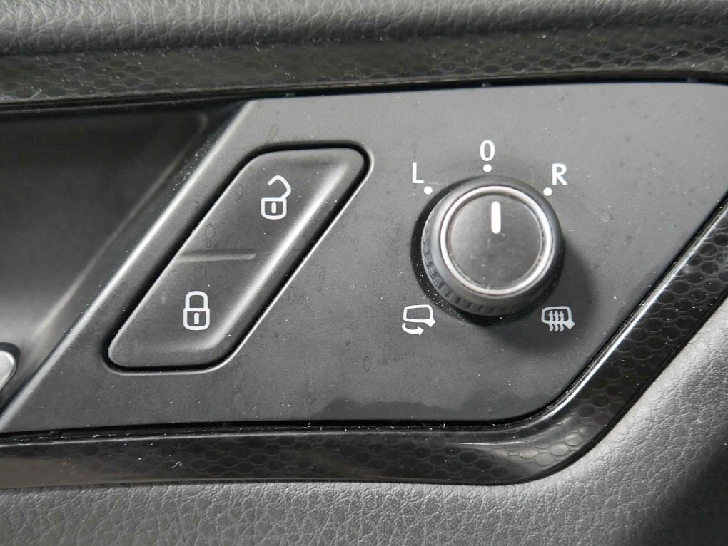 Volkswagen Golf 1.4 TSI 