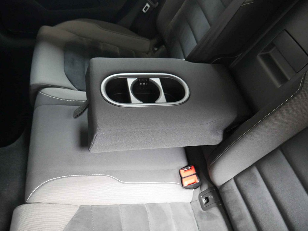 Volkswagen Golf 1.4 TSI 