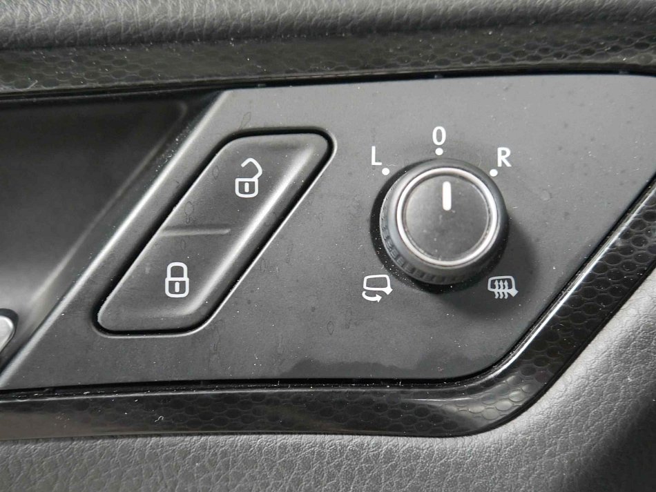 Volkswagen Golf 1.4 TSI 