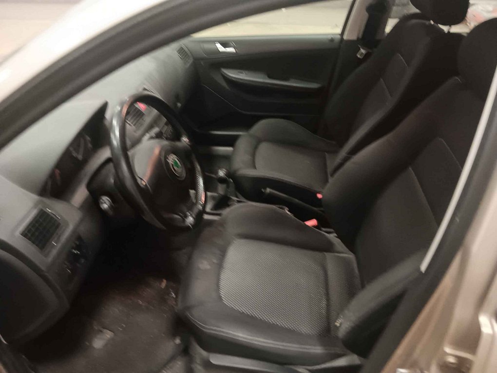 Škoda Fabia I 1.4 MPI 
