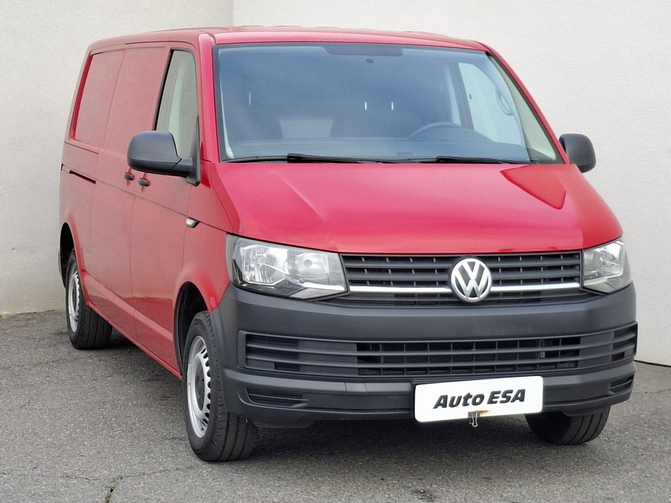 Volkswagen Transporter 2.0TDi  L2H1