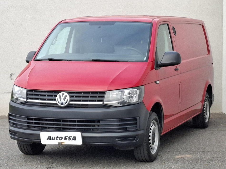 Volkswagen Transporter 2.0TDi  L2H1