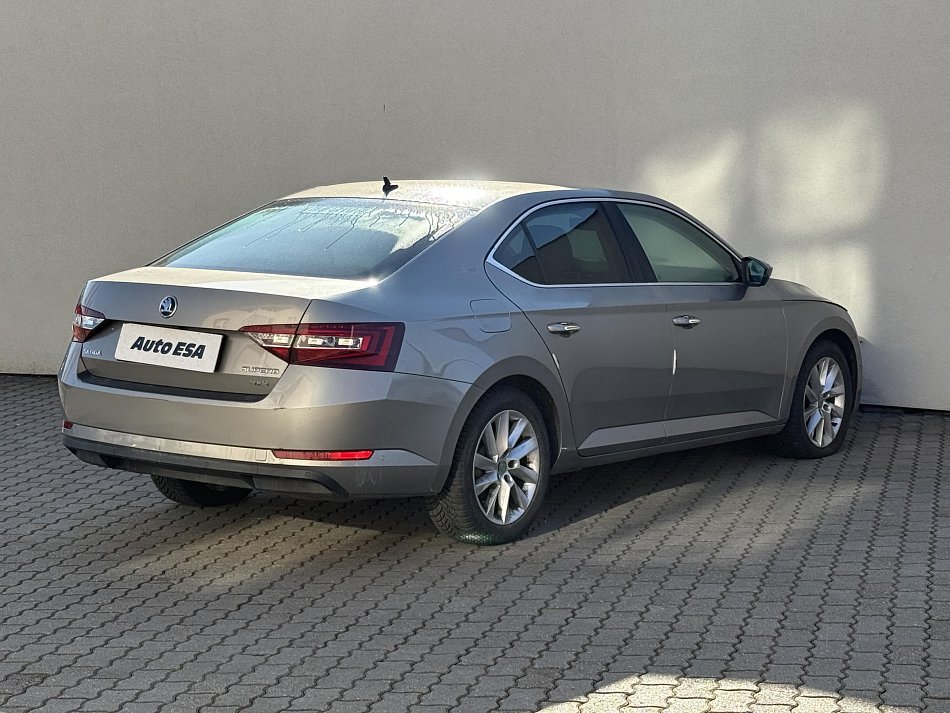 Škoda Superb III 2.0TDi  4x4