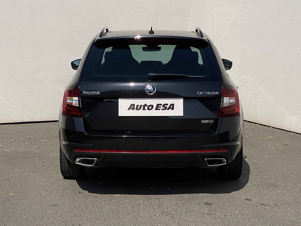 Škoda Octavia III 2.0 TSi RS