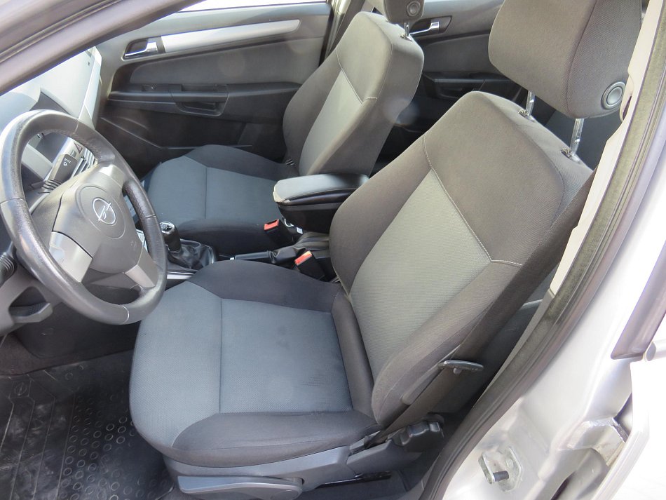 Opel Astra 1.9CDTi 