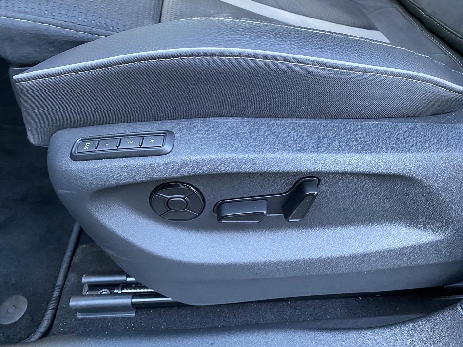 Škoda Kodiaq II 2.0 TDi SportLine 4x4, 7míst