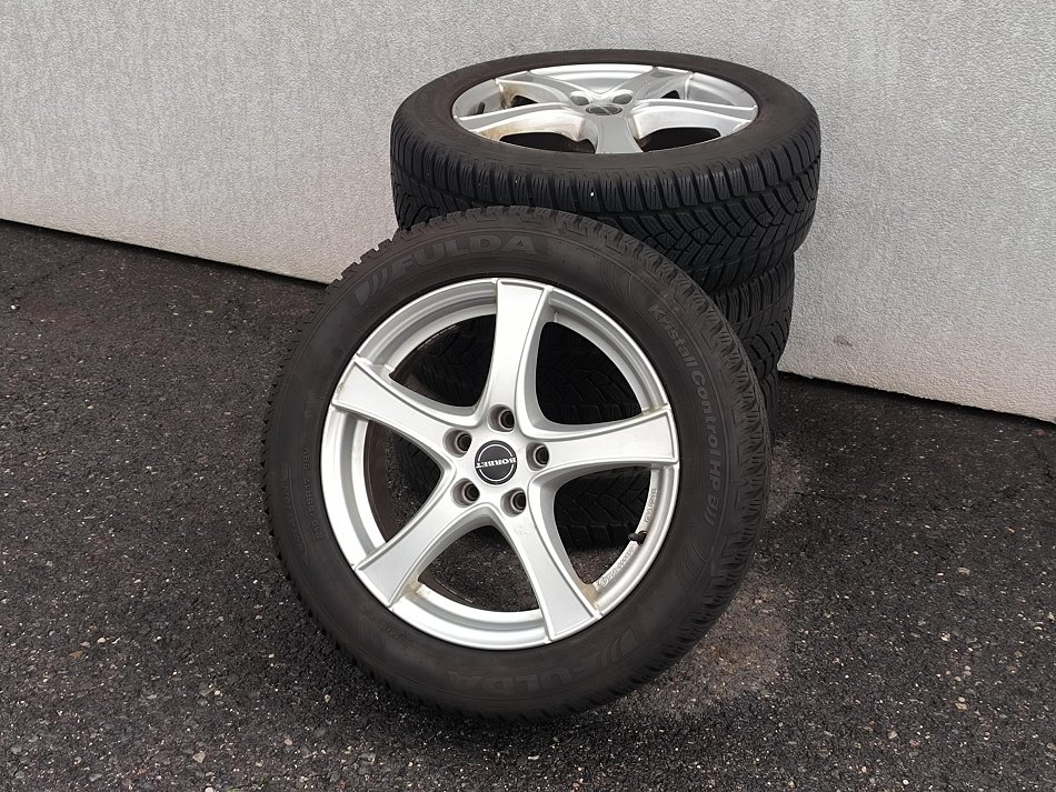 Škoda Karoq 1.5 TSi Style