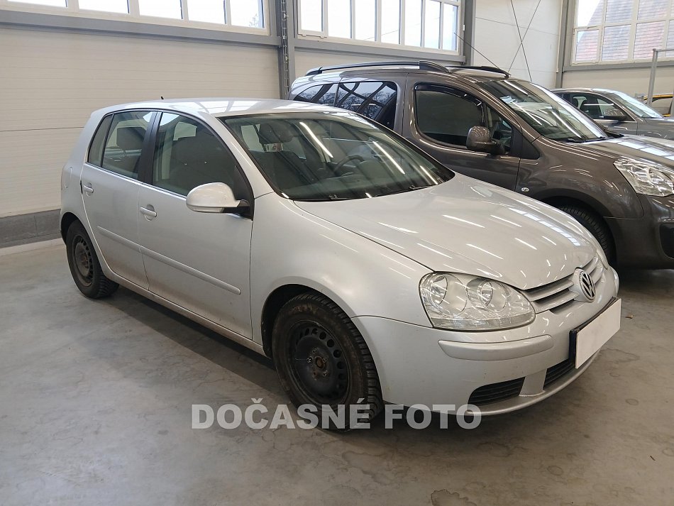 Volkswagen Golf 1.6i 