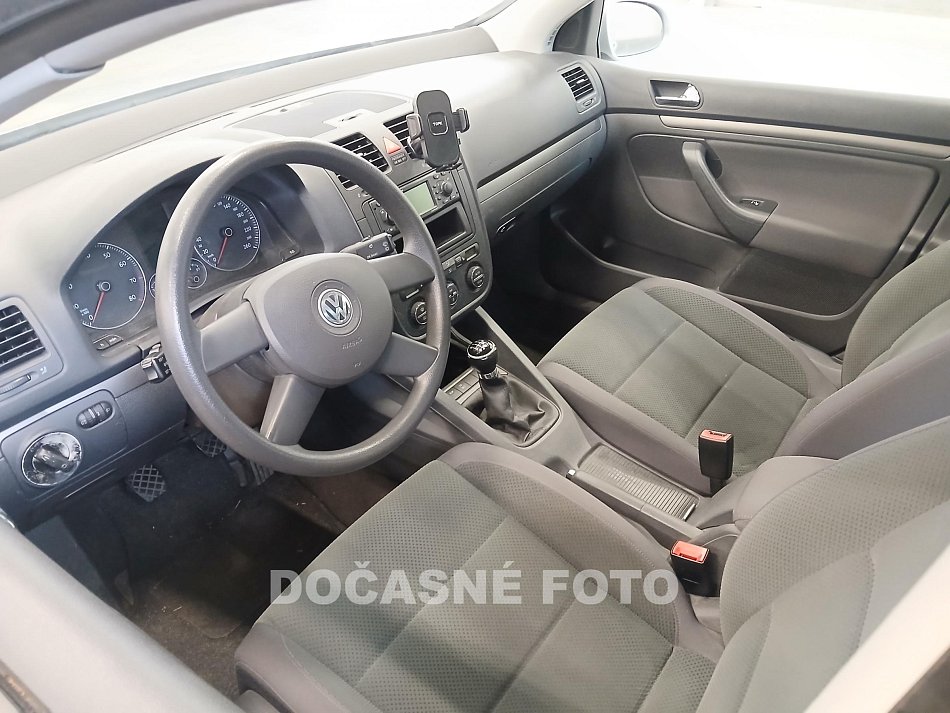 Volkswagen Golf 1.6i 