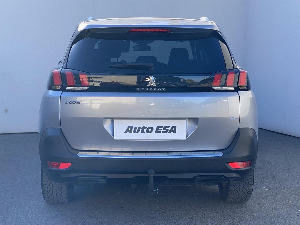 Peugeot 5008 1.5 HDi Allure