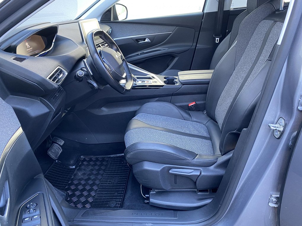 Peugeot 5008 1.5 HDi Allure