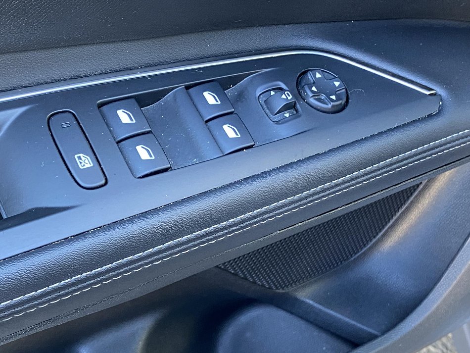 Peugeot 5008 1.5 HDi Allure