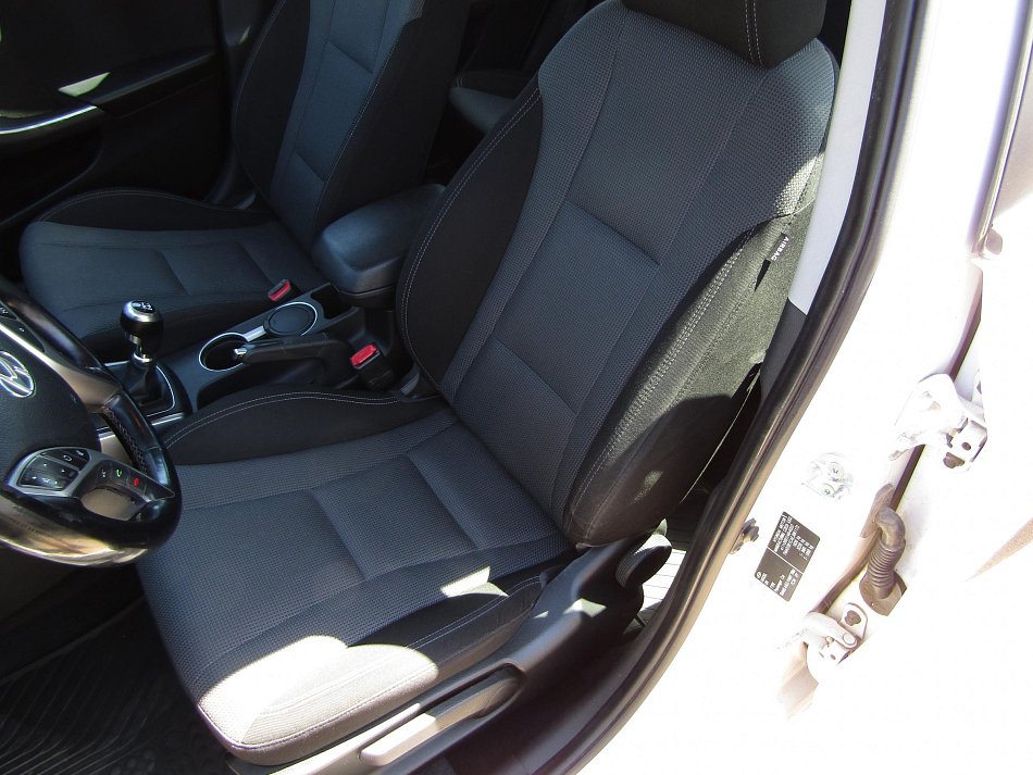 Hyundai I30 1.6 GDi 