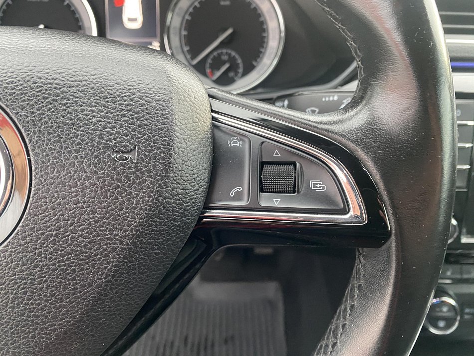 Škoda Superb III 2.0 TDi 