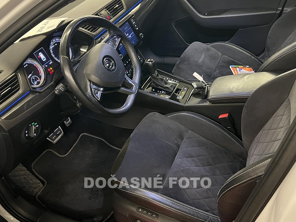 Škoda Superb III 2.0 TSi SportLine