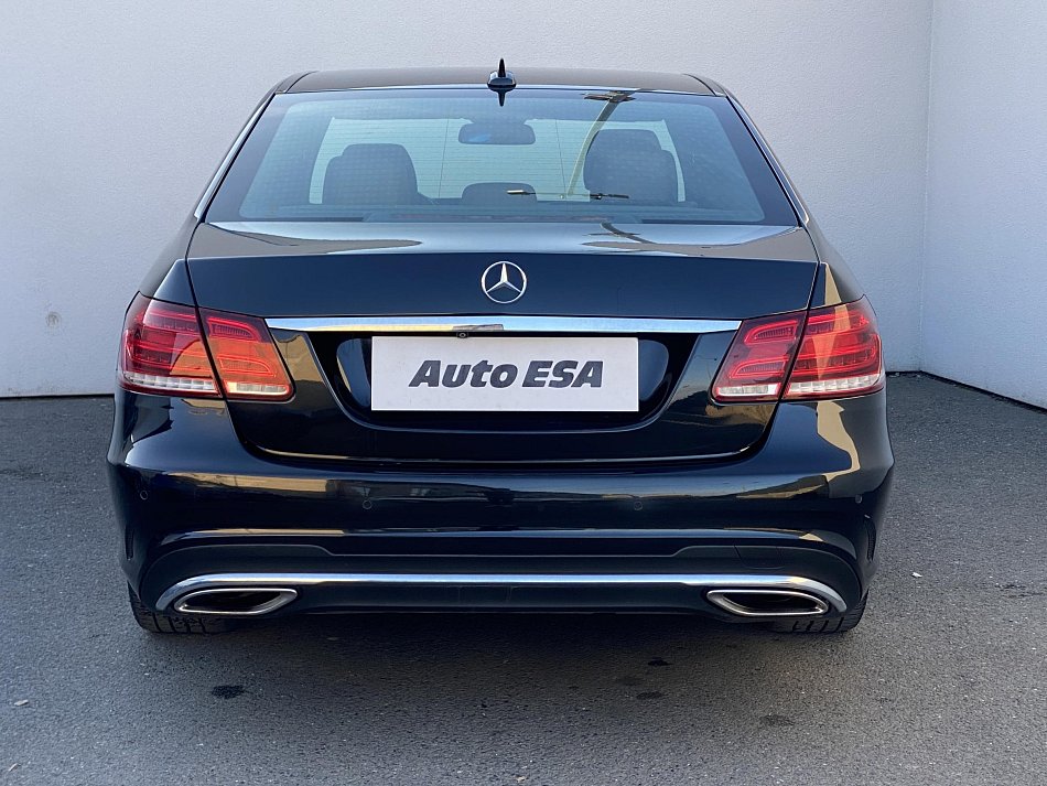 Mercedes-Benz Třída E 3.0CDi  E350 4Mat