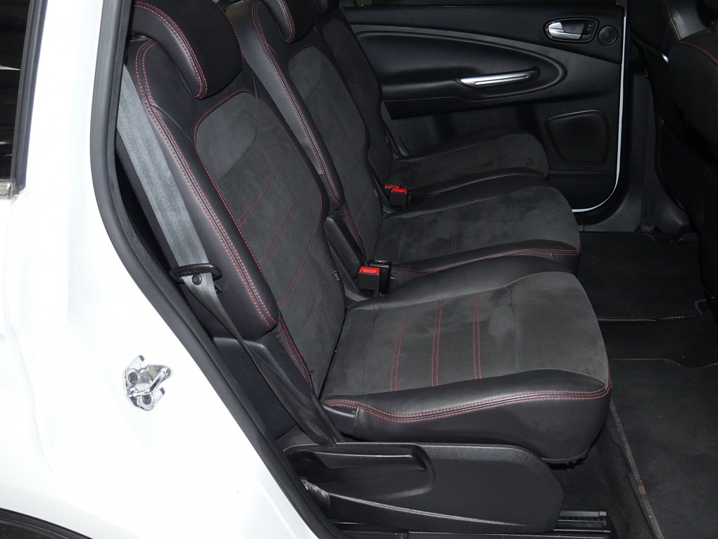 Ford S-MAX 2.2 TDCi Titanium S